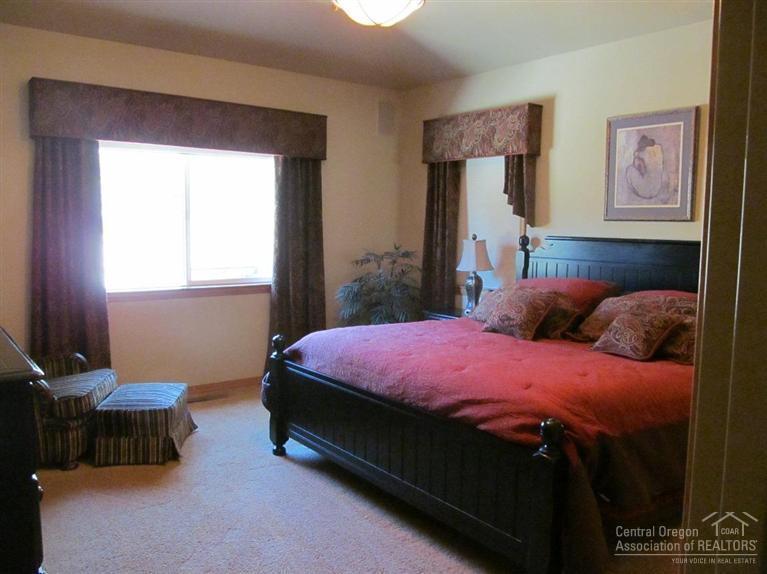 Skyview Terr - Residential