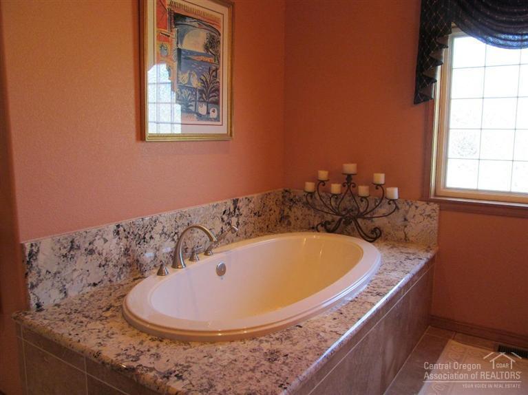 Skyview Terr - Residential