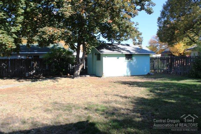 Oregon + Western - Residential