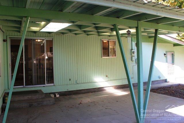 Oregon + Western - Residential