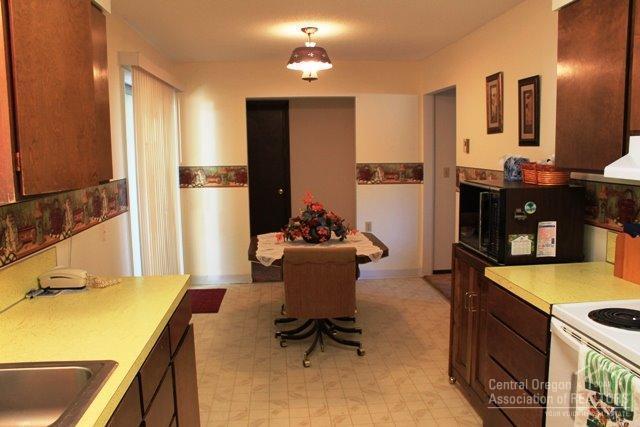 Oregon + Western - Residential