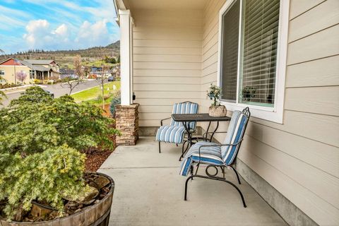 Tiny photo for 4477 Vista Pointe Drive, Medford, OR 97504 (MLS # 220217121)