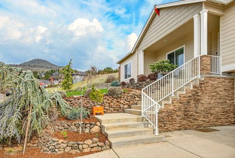 Tiny photo for 4477 Vista Pointe Drive, Medford, OR 97504 (MLS # 220217121)