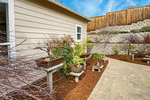 Tiny photo for 4477 Vista Pointe Drive, Medford, OR 97504 (MLS # 220217121)