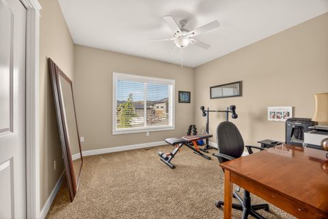 Tiny photo for 4477 Vista Pointe Drive, Medford, OR 97504 (MLS # 220217121)