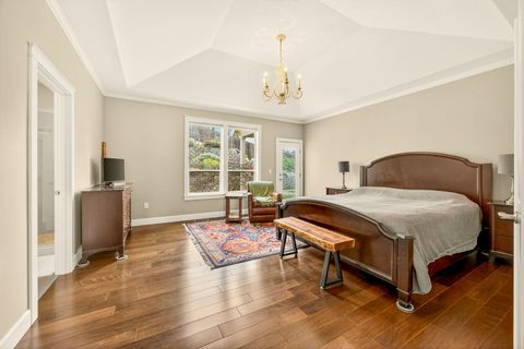 Tiny photo for 4477 Vista Pointe Drive, Medford, OR 97504 (MLS # 220217121)