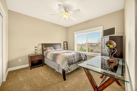 Tiny photo for 4477 Vista Pointe Drive, Medford, OR 97504 (MLS # 220217121)