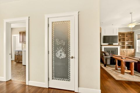 Tiny photo for 4477 Vista Pointe Drive, Medford, OR 97504 (MLS # 220217121)