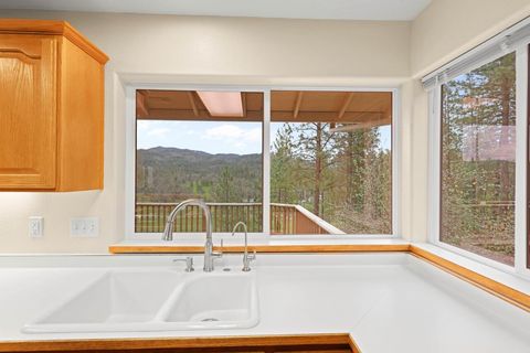 Tiny photo for 580 Ragsdale Road, Trail, OR 97541 (MLS # 220217800)