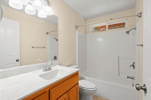 Tiny photo for 580 Ragsdale Road, Trail, OR 97541 (MLS # 220217800)