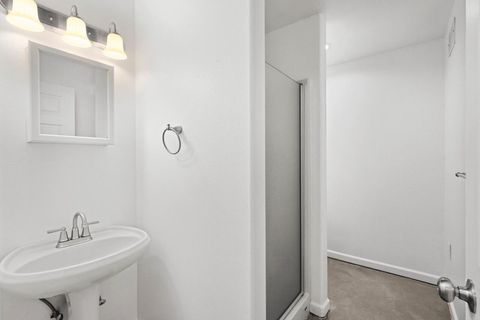 Tiny photo for 580 Ragsdale Road, Trail, OR 97541 (MLS # 220217800)