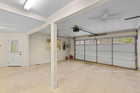 Tiny photo for 580 Ragsdale Road, Trail, OR 97541 (MLS # 220217800)