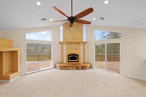 Tiny photo for 580 Ragsdale Road, Trail, OR 97541 (MLS # 220217800)