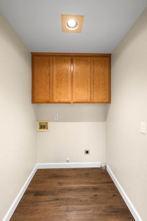 Tiny photo for 580 Ragsdale Road, Trail, OR 97541 (MLS # 220217800)