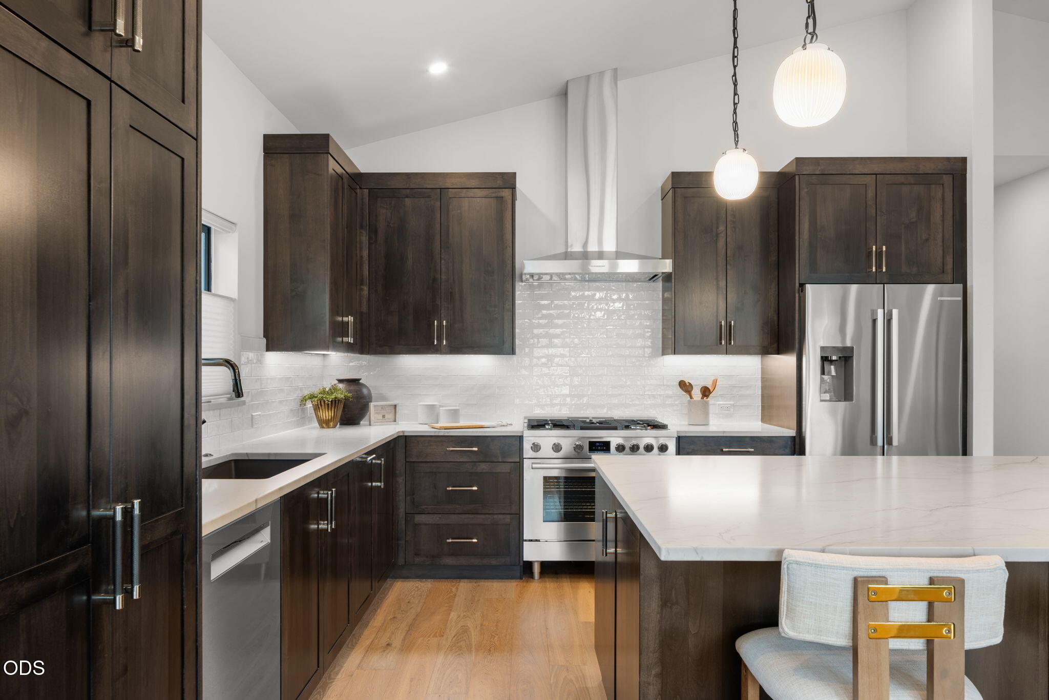 1315 NW Elgin Avenue 1 & 2
