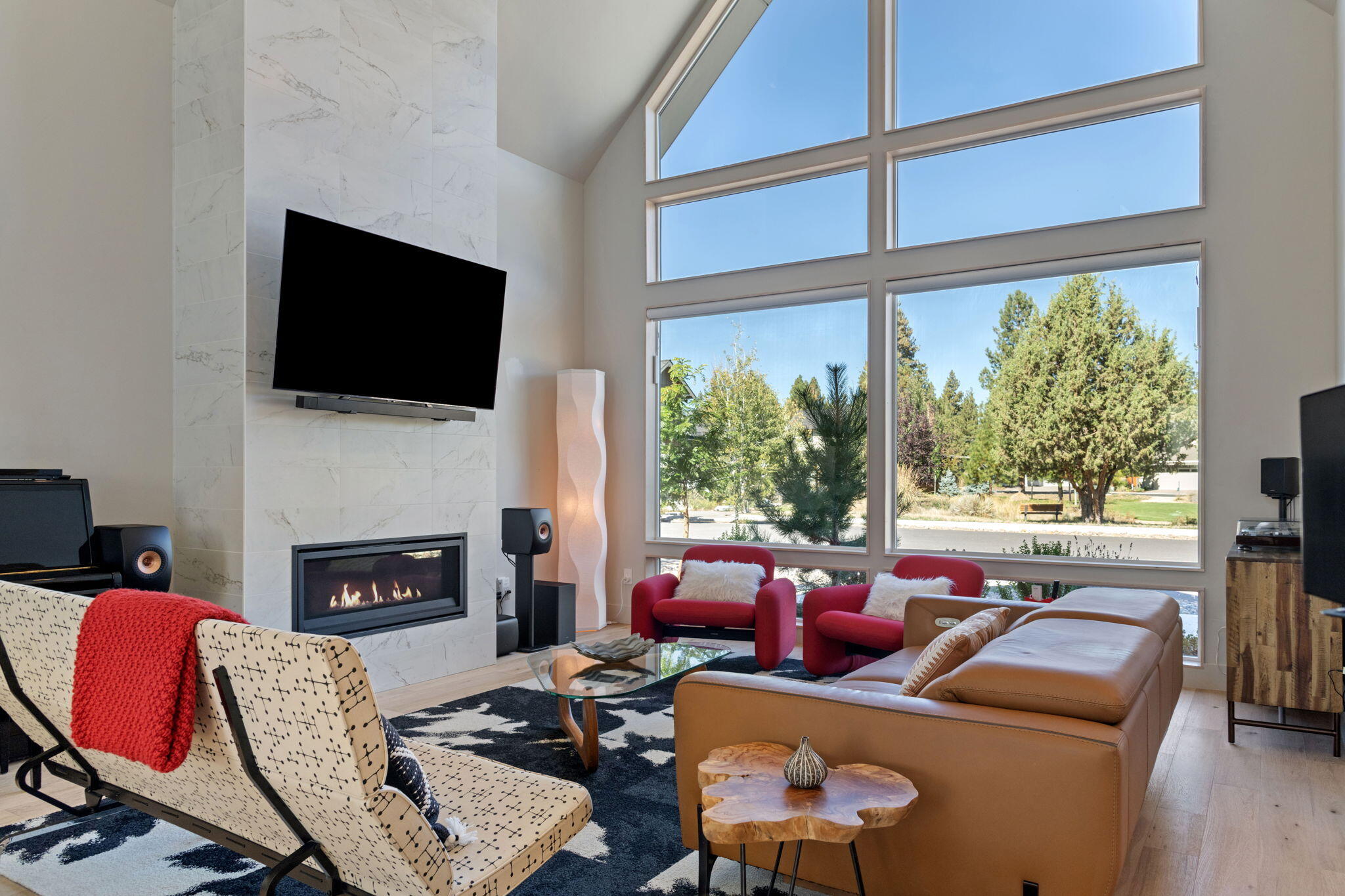 191 W Clearpine Drive