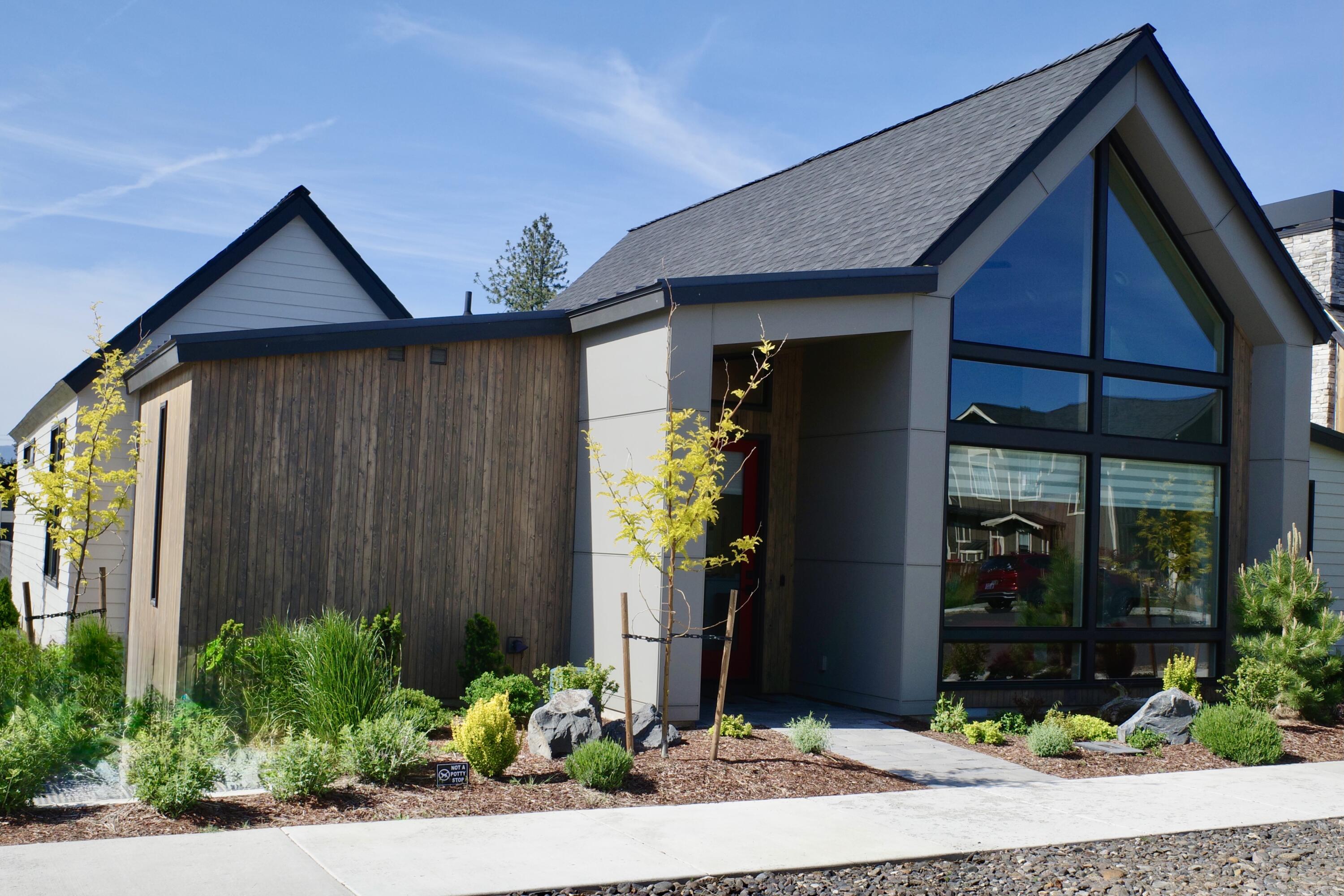 191 W Clearpine Drive