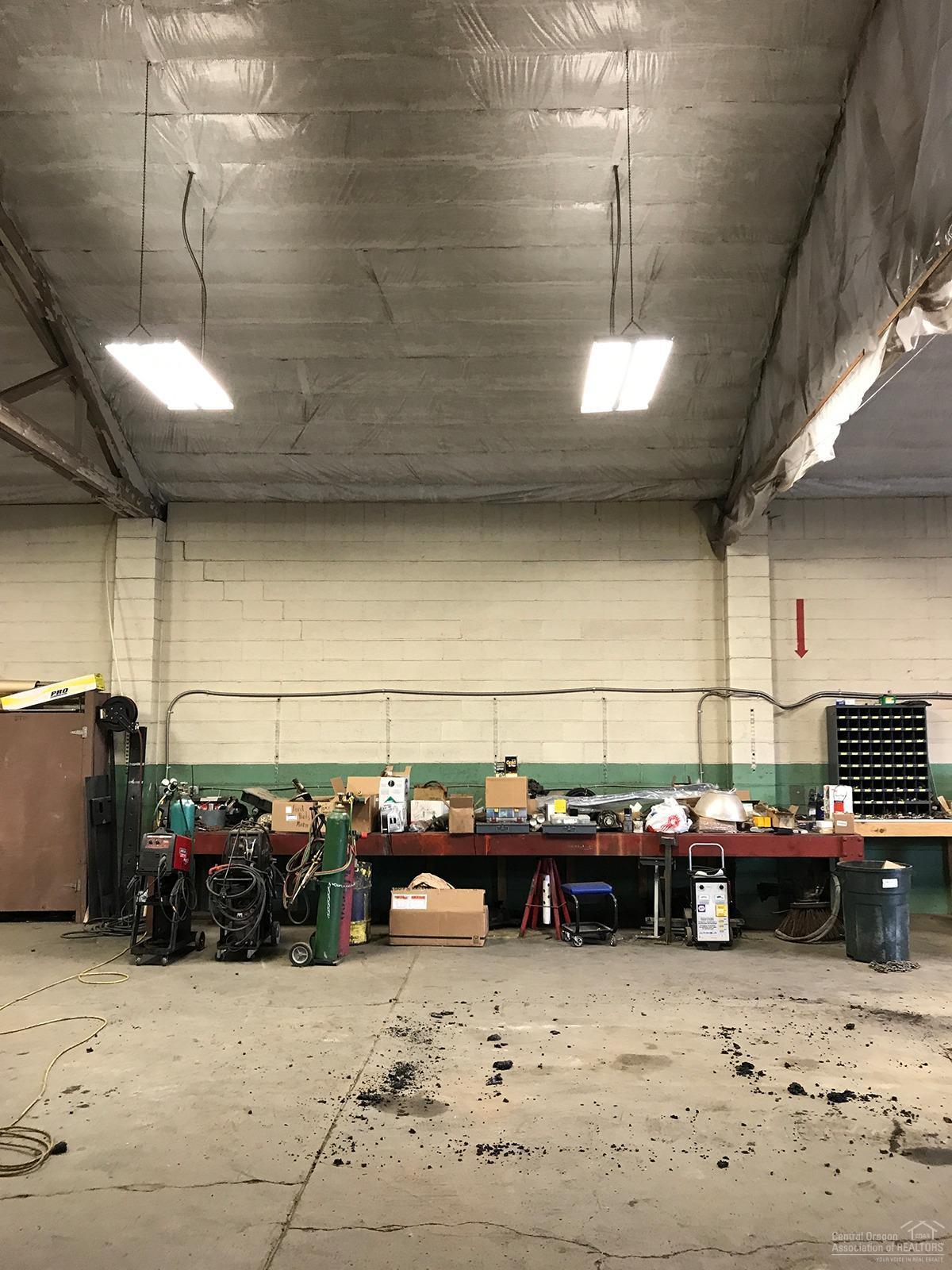 CLAB - Commercial Sale