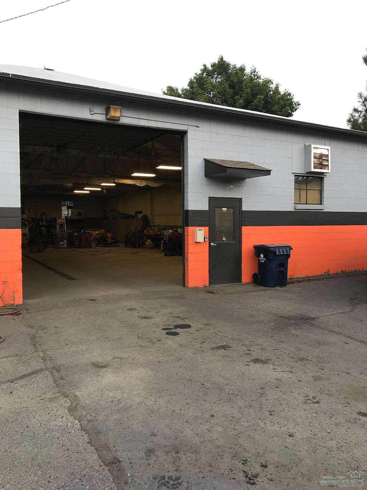 CLAB - Commercial Sale