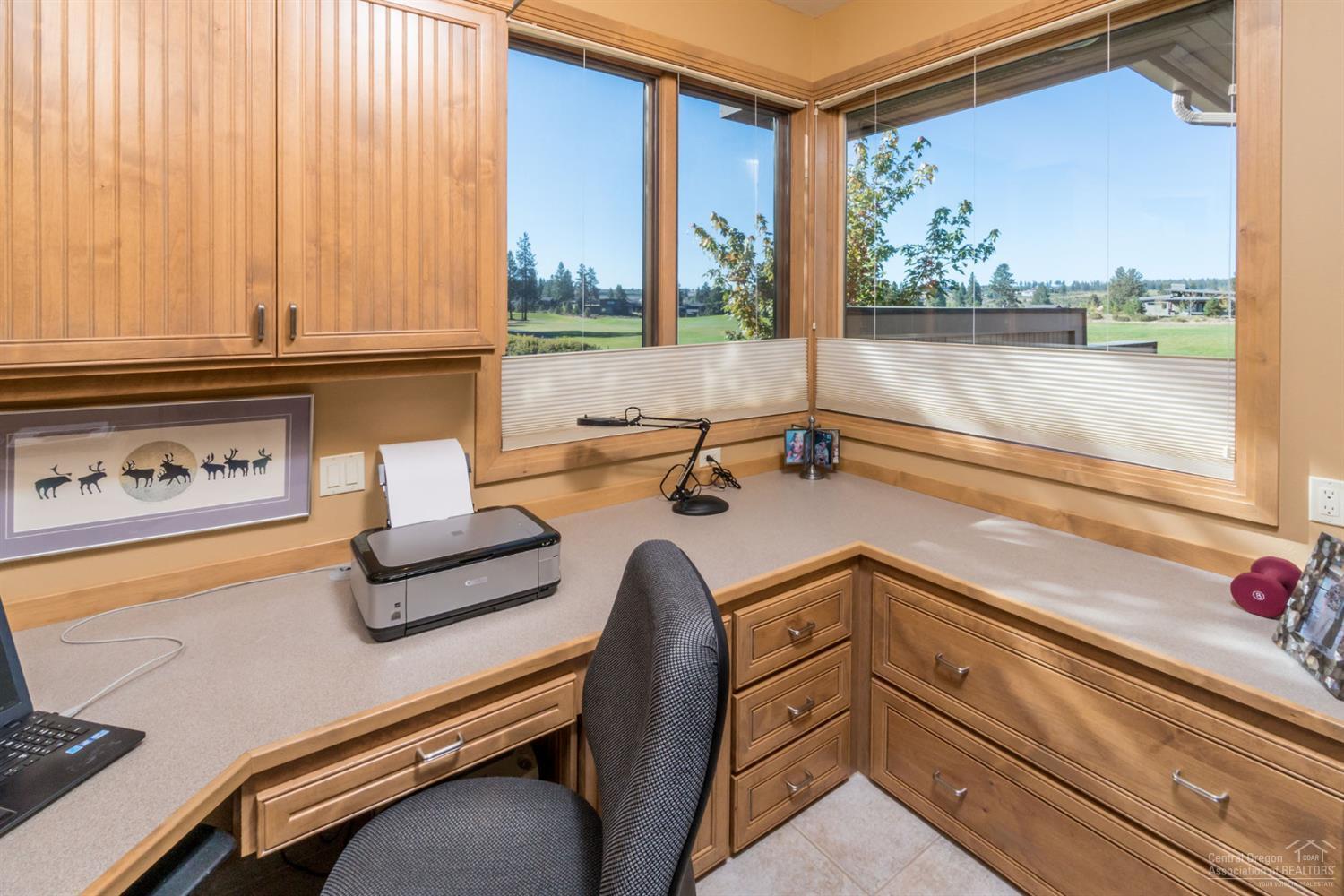 Broken Top - Residential