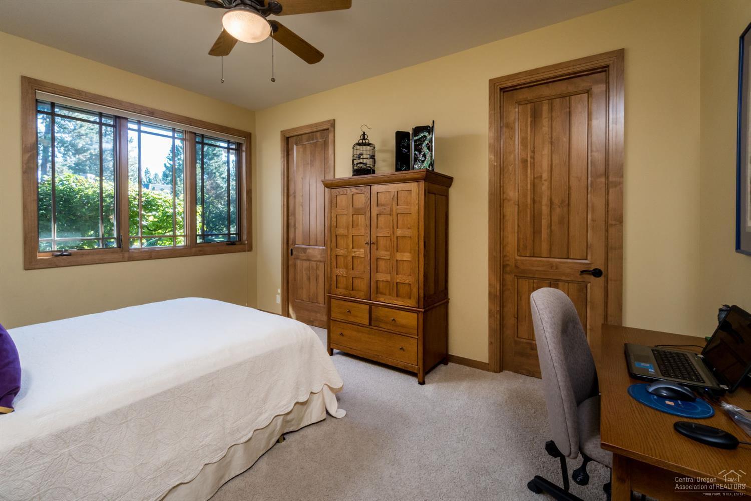 Broken Top - Residential