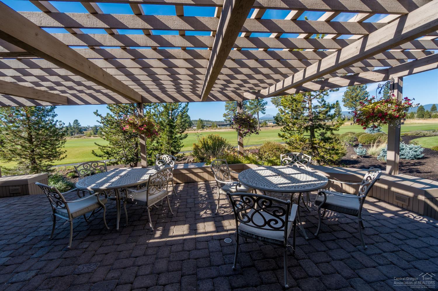 Broken Top - Residential