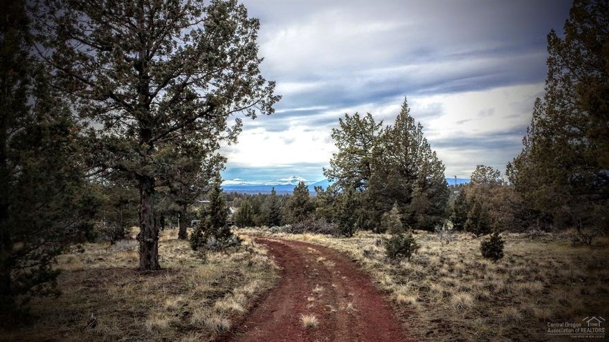 Build your dream home on this level 5 Acre parcel. Water and Power available, property corners are marked. Crooked River Ranch is bordered by the Crooked and Deschutes Rivers. Come to enjoy hiking, biking, horse back riding, world class fishing, tennis, baseball, basketball, swimming, saloon, parks, RV Park, Motel, 18 Hole Golf Course and Club House. Oh and the millions of stars at night are free!