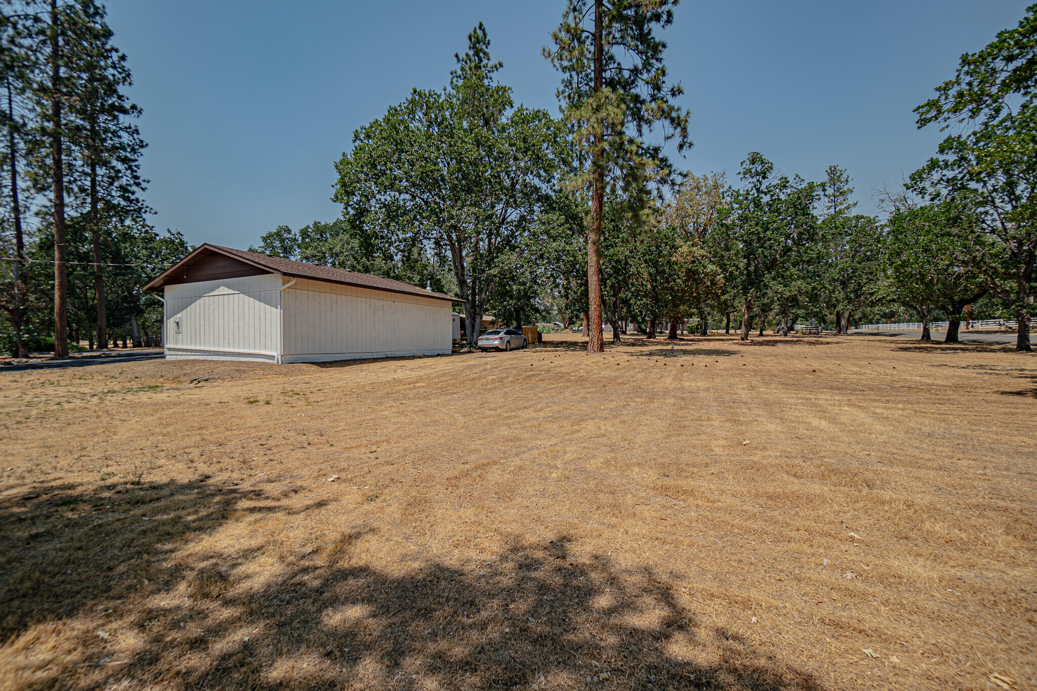 Land Of Many Oaks - Residential