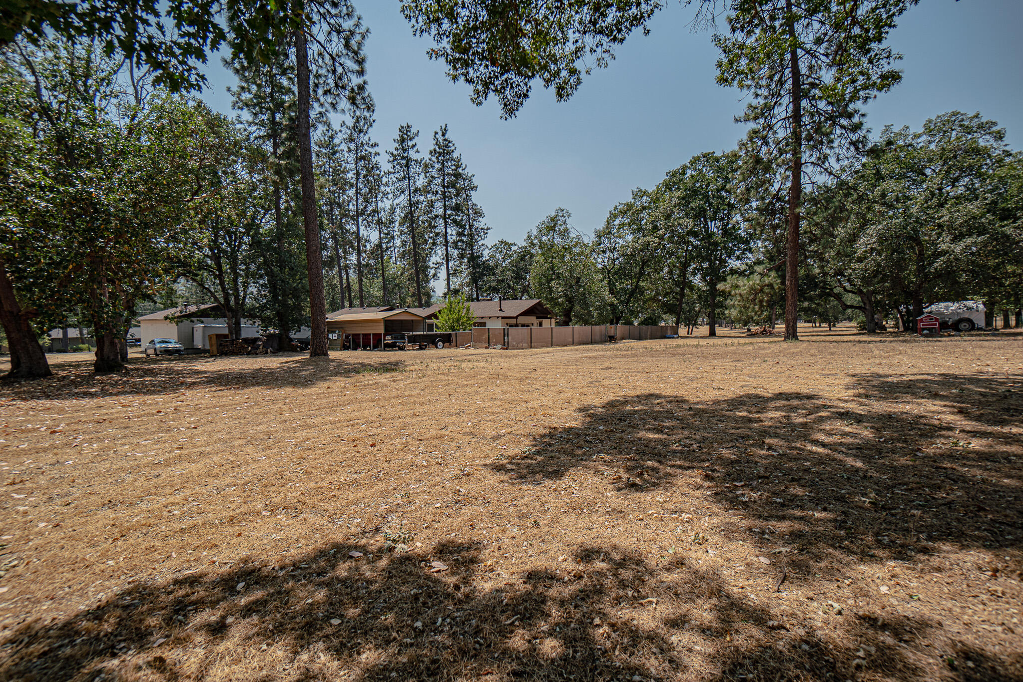 Land Of Many Oaks - Residential