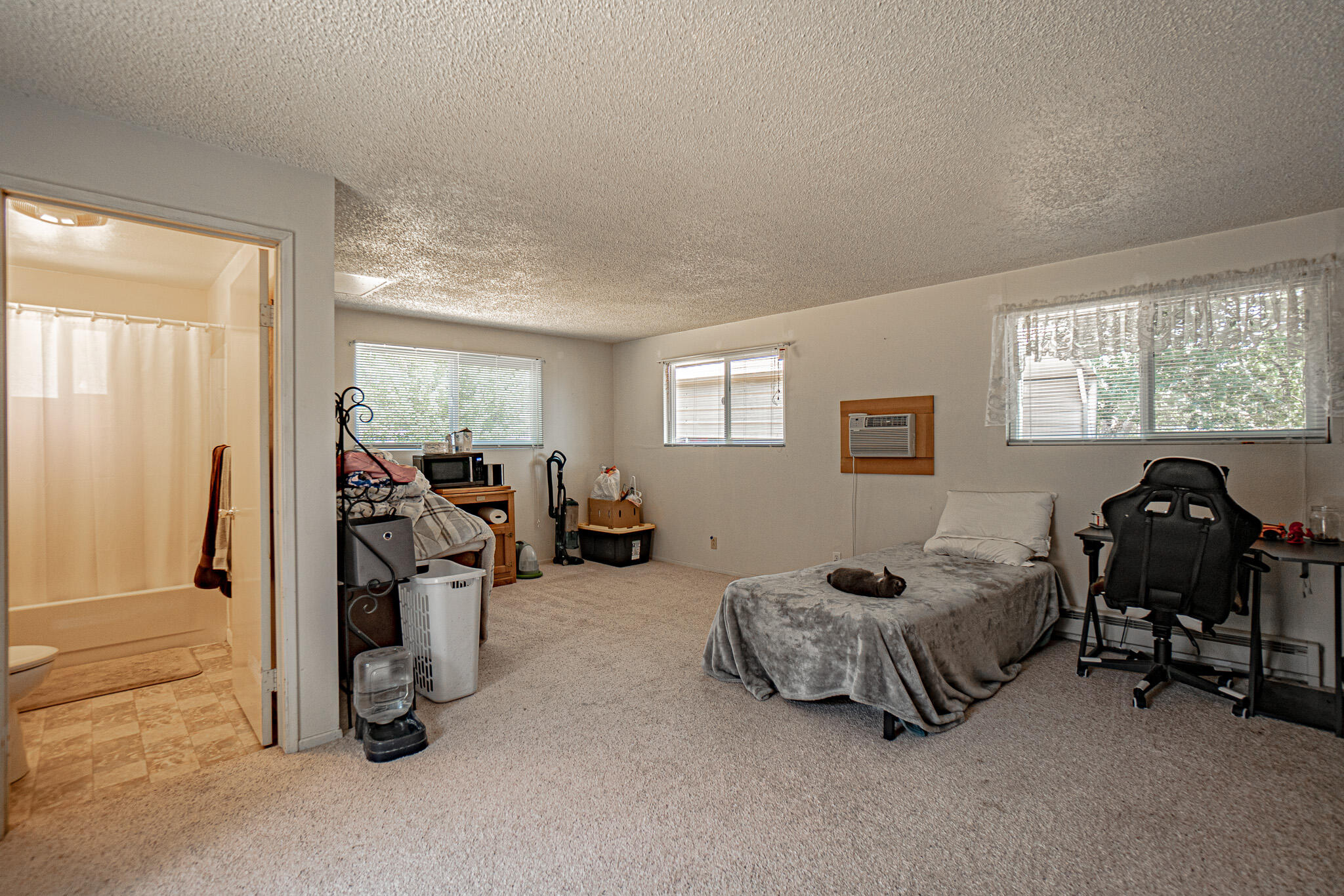 Land Of Many Oaks - Residential