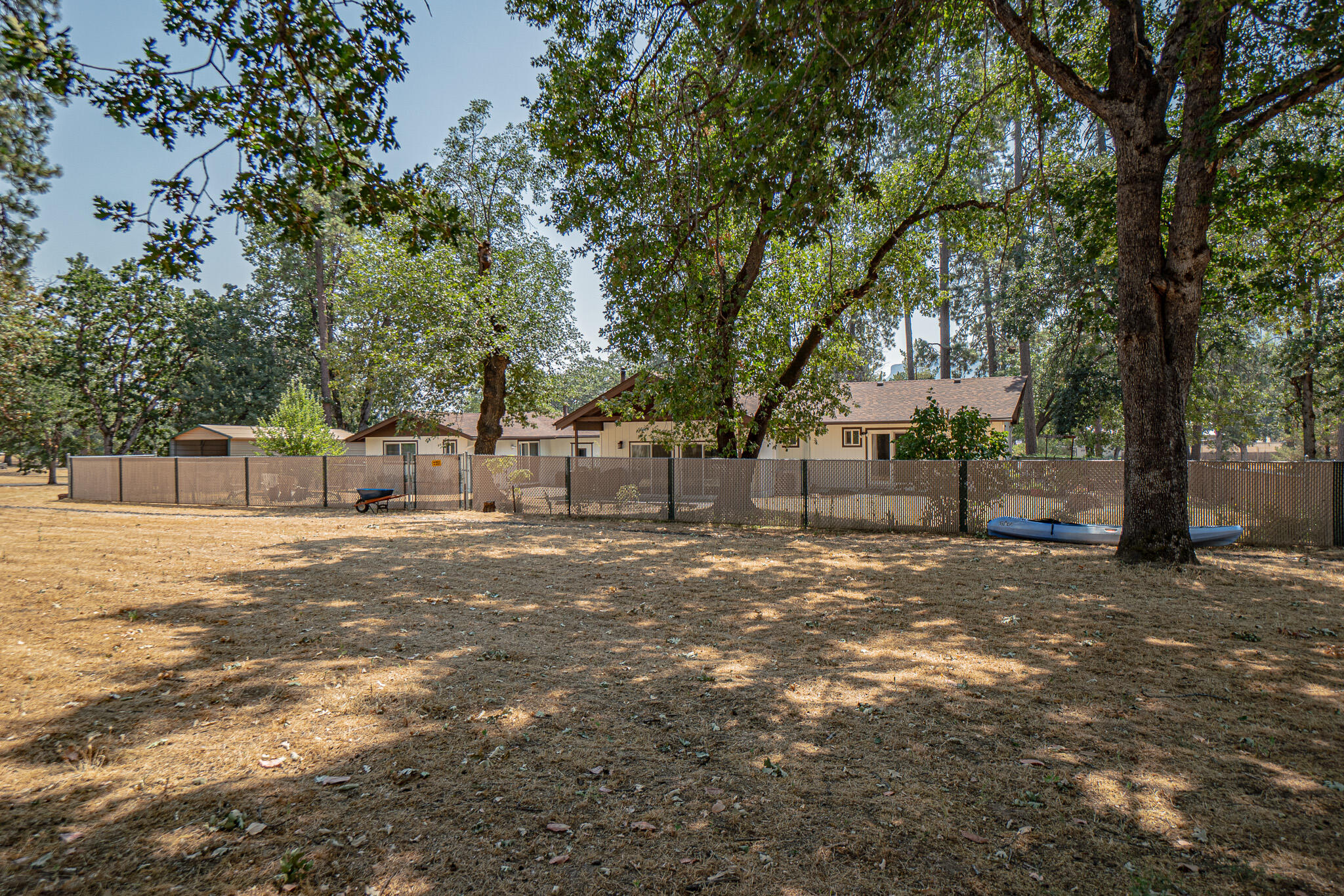 Land Of Many Oaks - Residential