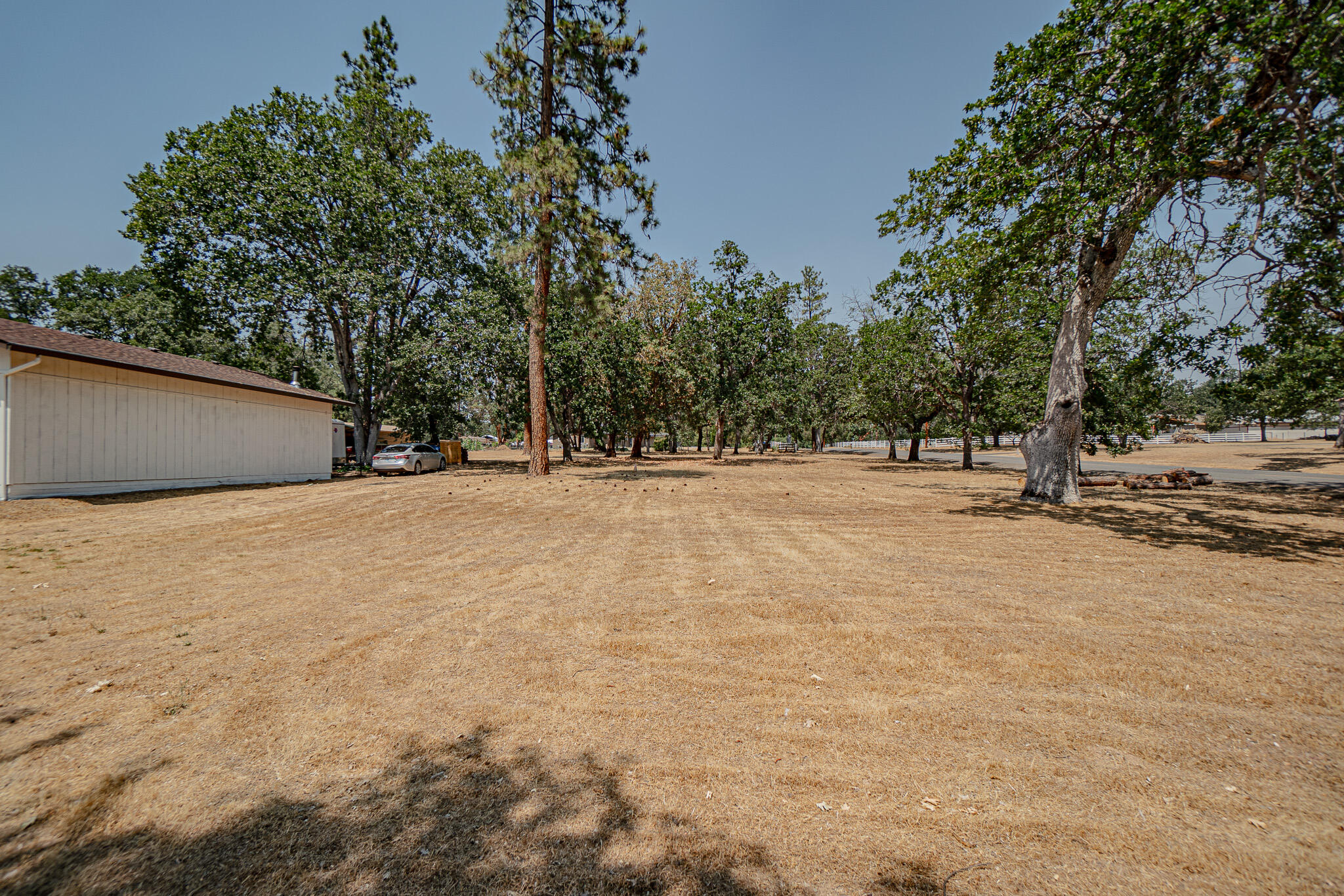 Land Of Many Oaks - Residential