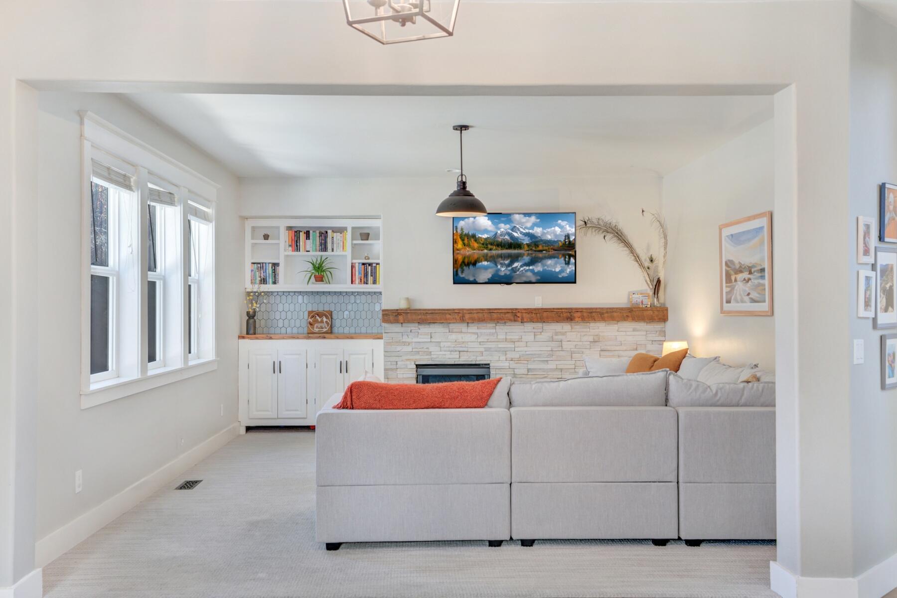 River Canyon Estates - Residential