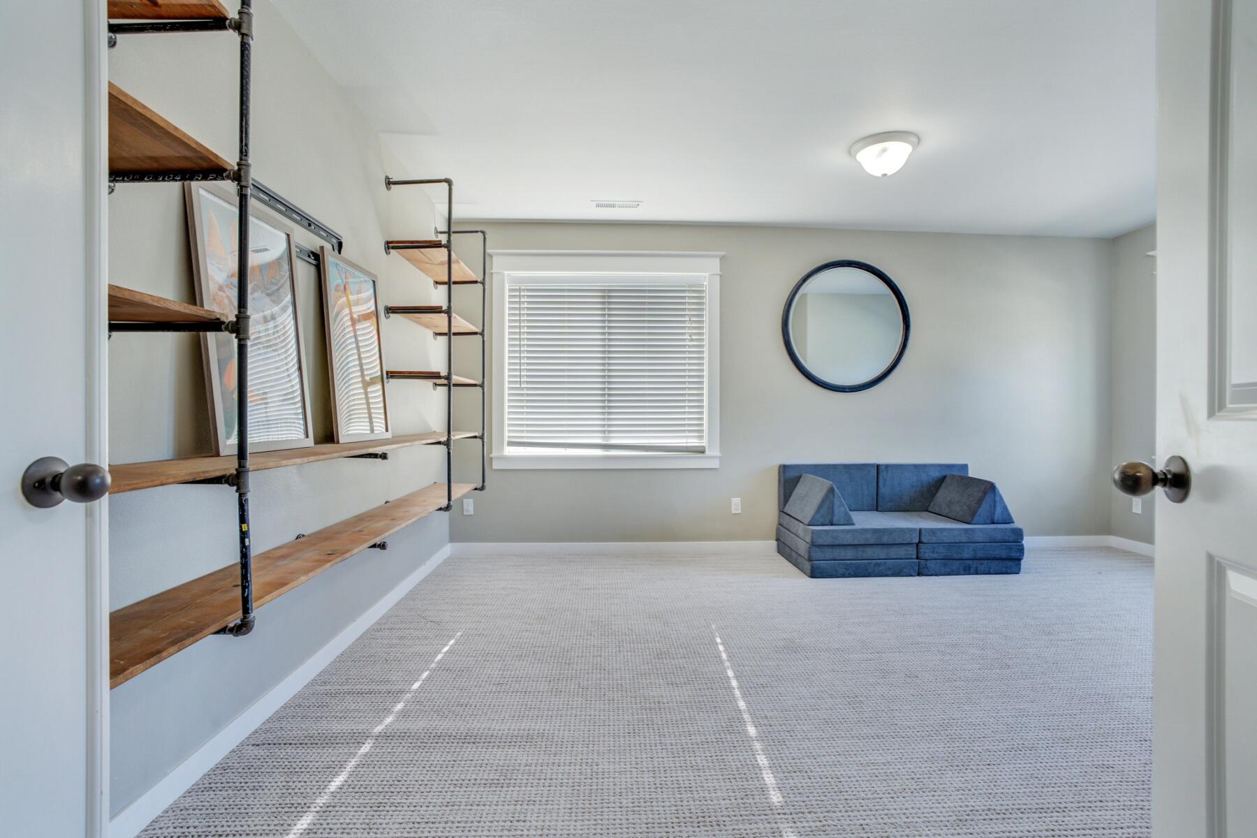 River Canyon Estates - Residential