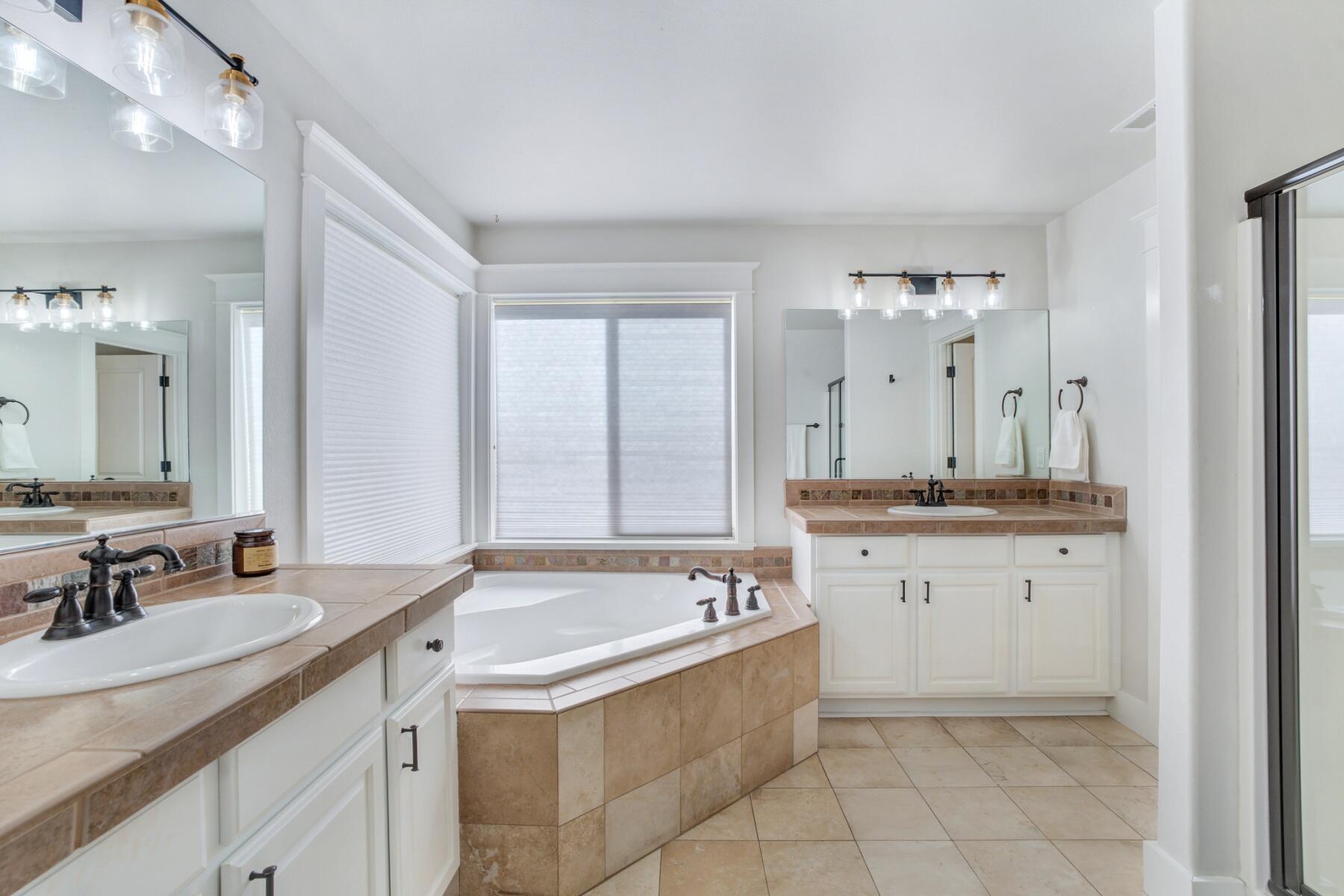 River Canyon Estates - Residential