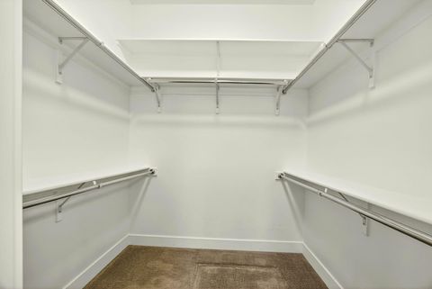 Tiny photo for 4007 Shamrock Drive, Medford, OR 97504 (MLS # 220217821)