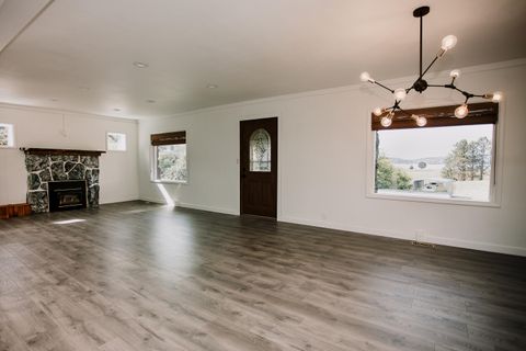 Tiny photo for 791 Lakeshore Drive, Klamath Falls, OR 97601 (MLS # 220211858)