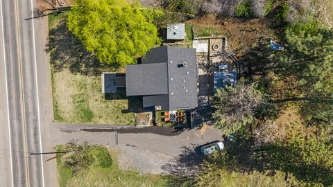 Tiny photo for 791 Lakeshore Drive, Klamath Falls, OR 97601 (MLS # 220211858)