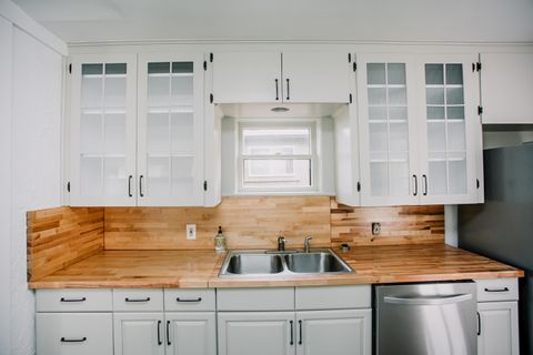 Tiny photo for 791 Lakeshore Drive, Klamath Falls, OR 97601 (MLS # 220211858)