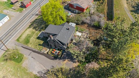 Tiny photo for 791 Lakeshore Drive, Klamath Falls, OR 97601 (MLS # 220211858)