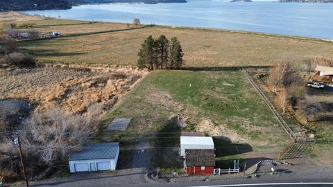 Tiny photo for 791 Lakeshore Drive, Klamath Falls, OR 97601 (MLS # 220211858)