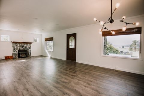 Tiny photo for 791 Lakeshore Drive, Klamath Falls, OR 97601 (MLS # 220211858)