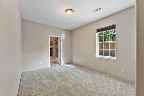 Tiny photo for 72 Pineridge Lane, Eagle Point, OR 97524 (MLS # 220219461)