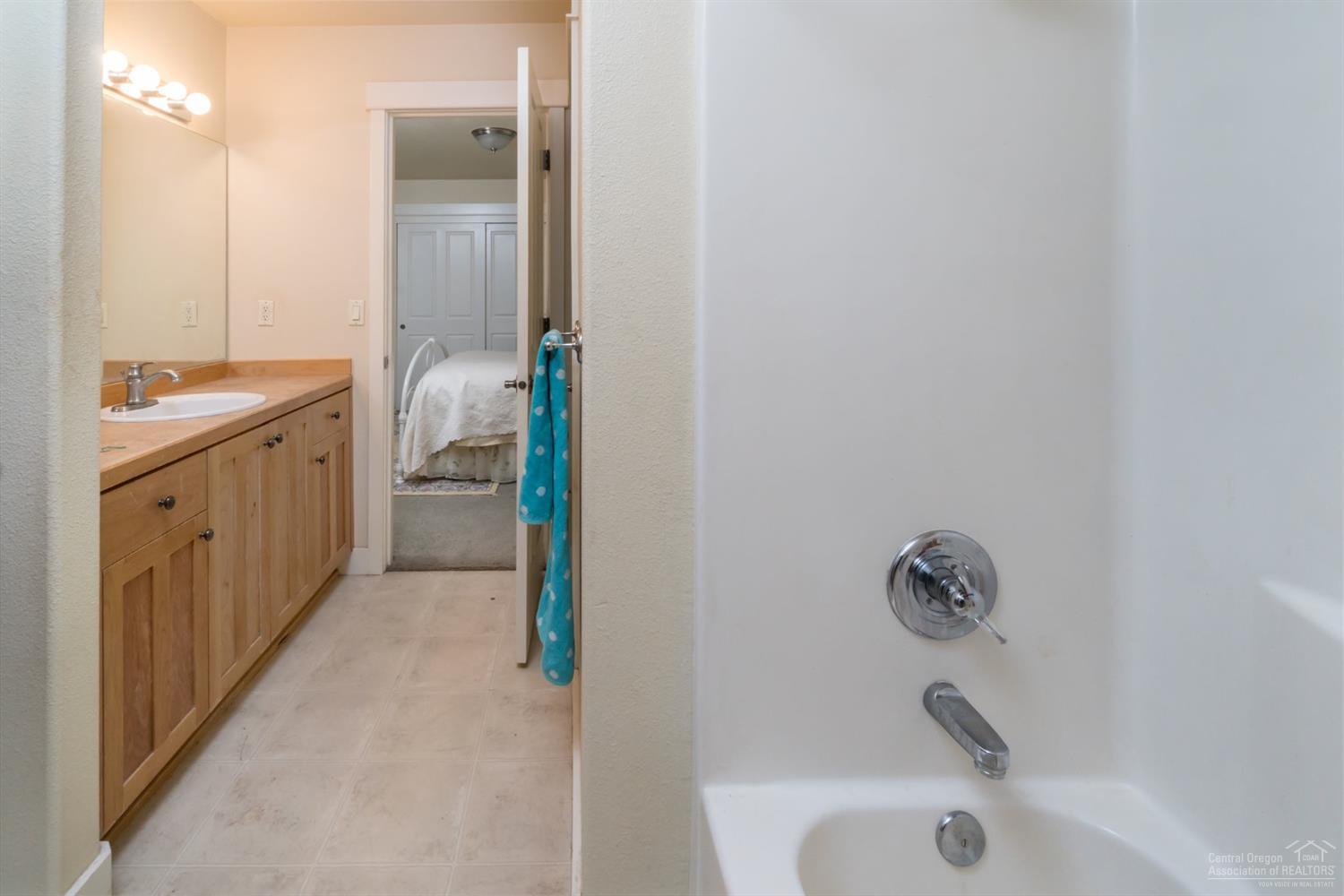 Skyliner Summit - Residential