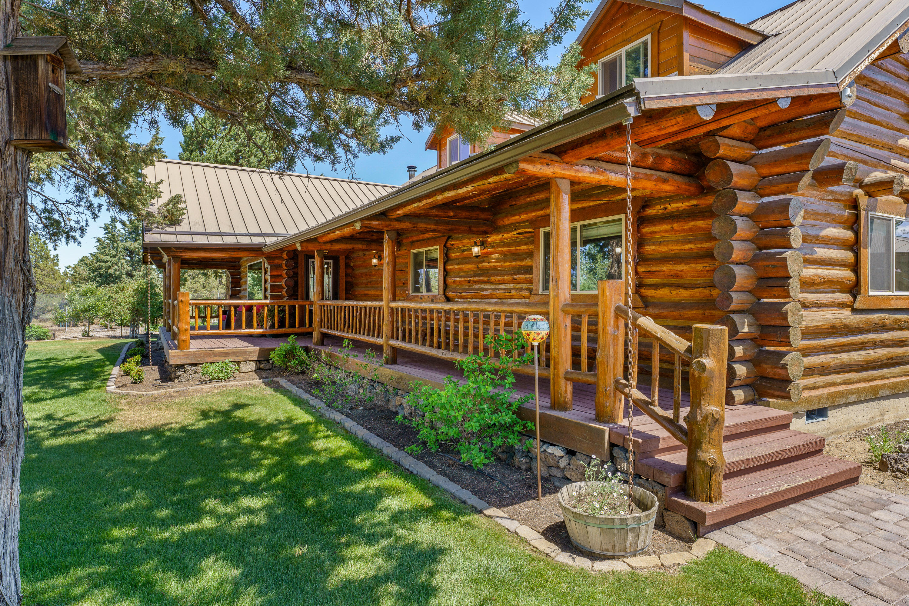 64864 Casa Court