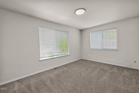 Tiny photo for 4255 SW Ben Hogan Drive, Redmond, OR 97756 (MLS # 220224830)