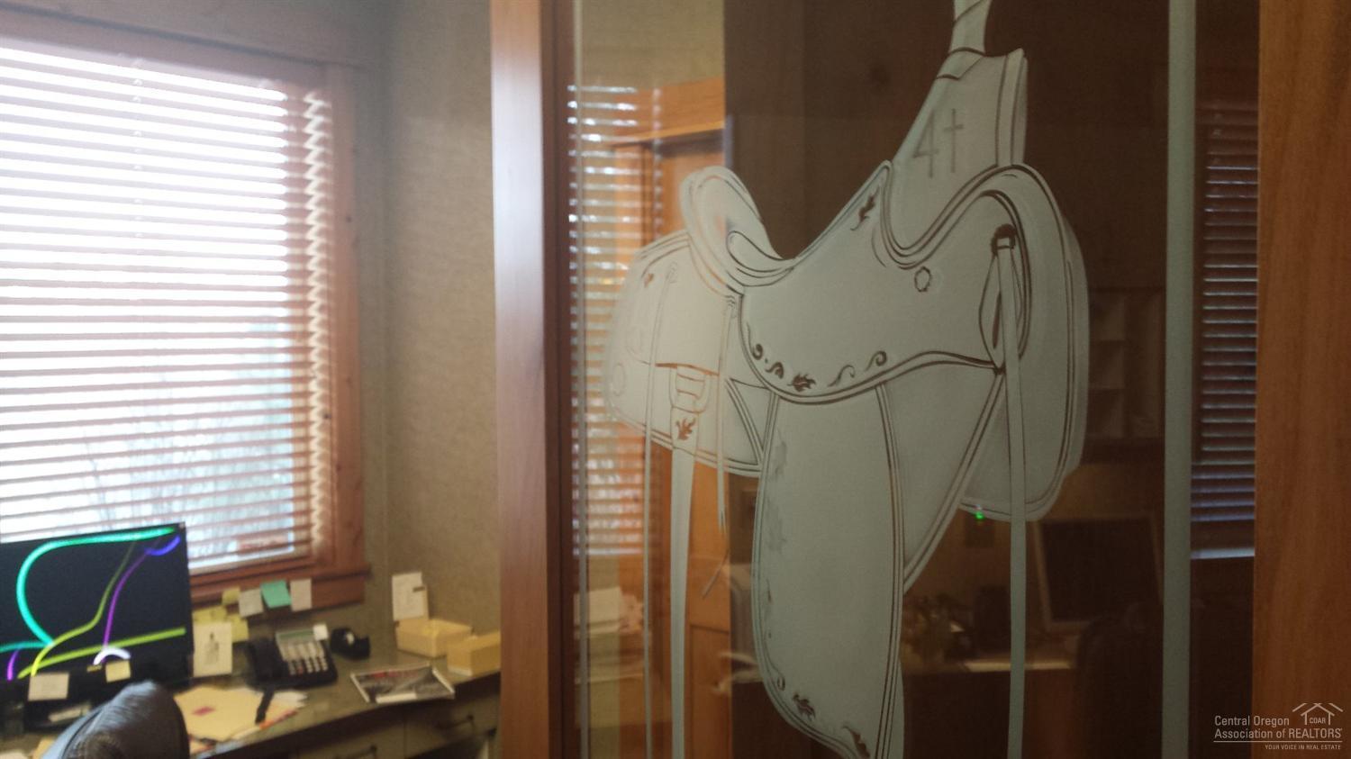 CLAB - Commercial Sale