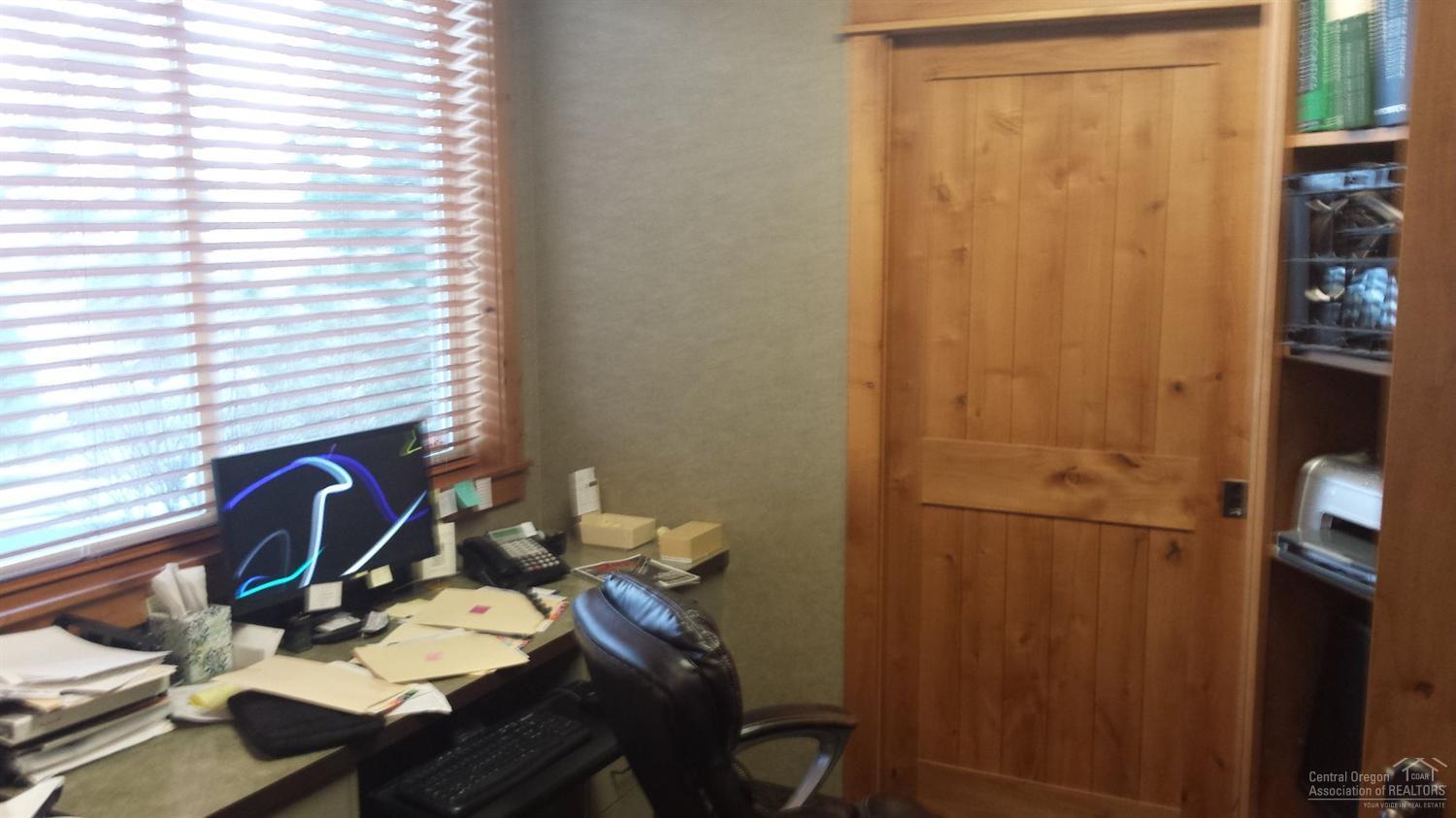 CLAB - Commercial Sale