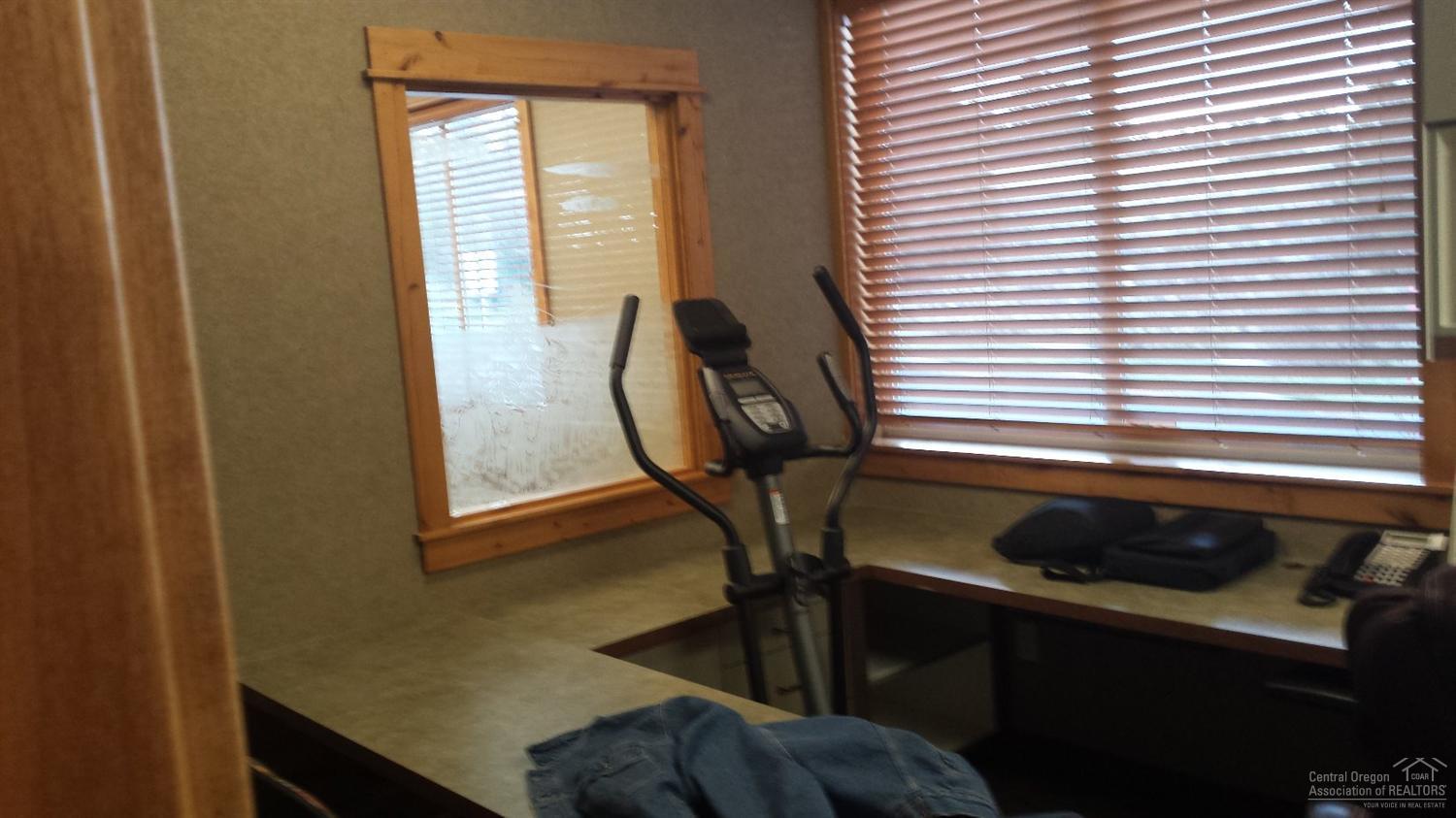 CLAB - Commercial Sale