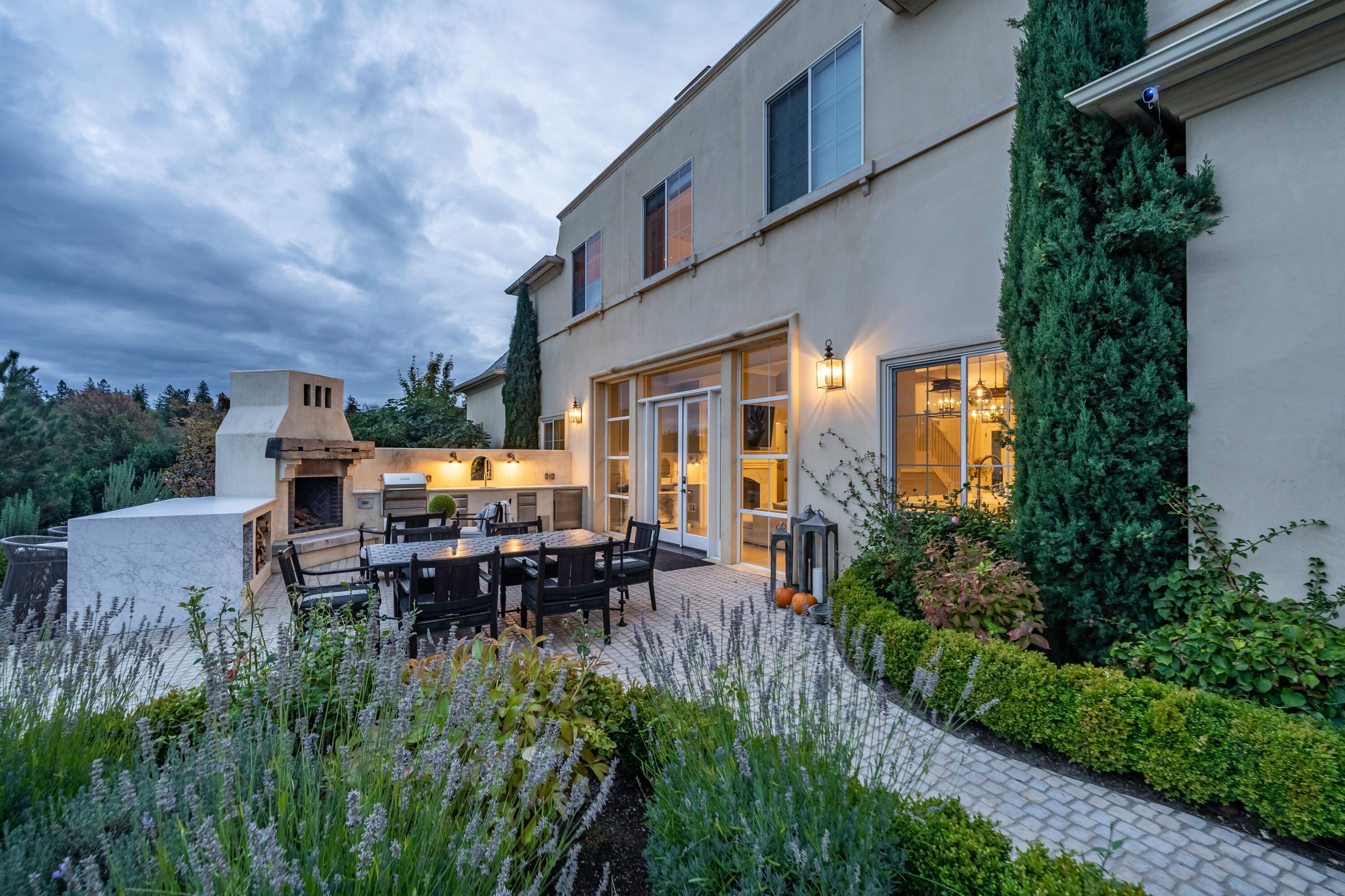 Pair ADice Hills - Residential